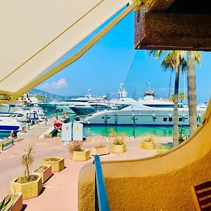Marinesappartement-yachts View, 100m Beach, Fiber Wifi High Speed Apartment